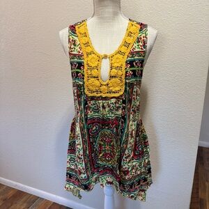 Unity World Wear Multicolor Sleeveless Top - Size Small